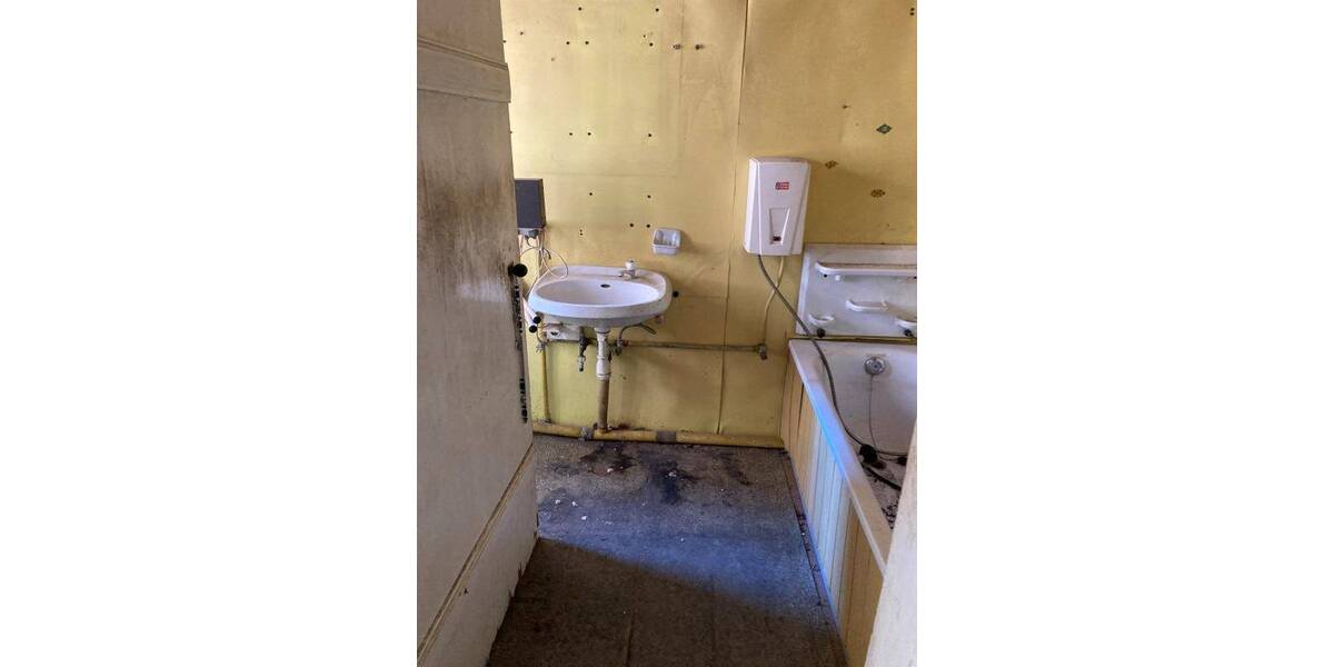 Mehrfamilienhaus, Wohnhaus Köthen (Anhalt) Köthen - 6 Zimmer, 125 m&sup2;, 33.500&euro; | Angebot:25774903