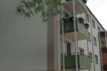 renovierte 3 Zimmer-Wohnung zimmer