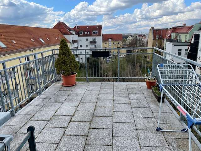 Wohnung zum Mieten in Halle 850 € 105.5 m²