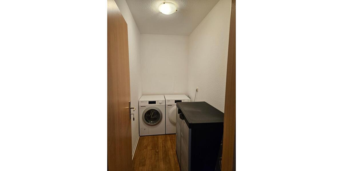 Dachgeschoßwohnung Bad Dürrenberg - 2 Zimmer, 61 m&sup2;, 115.000&euro; | Angebot:25539480