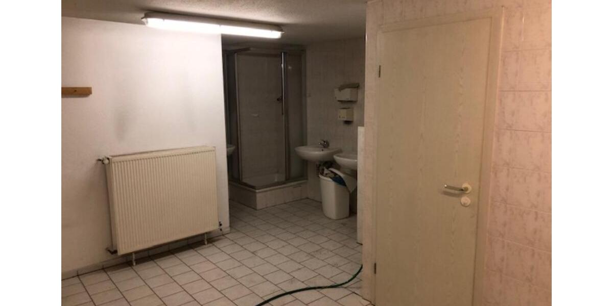 Gewerbeobjekt Halle (Saale) Büschdorf - 2.640&euro; | Angebot:23299638