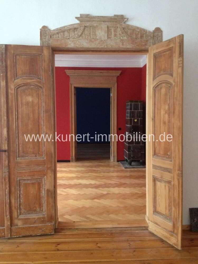 Wohnung zum Kaufen in Halle 540.000 € 146.81 m²