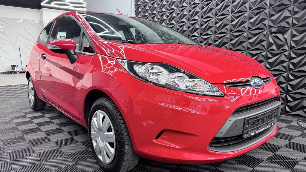 Ford Fiesta 125.000 km 1.999 &euro; Halle 06112