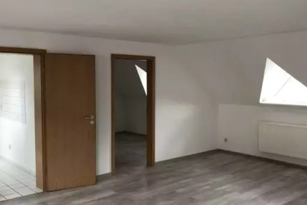 Wohnung Schkeuditz - 3 Zimmer, 74 m&sup2;, 550&euro; | Angebot:26174115