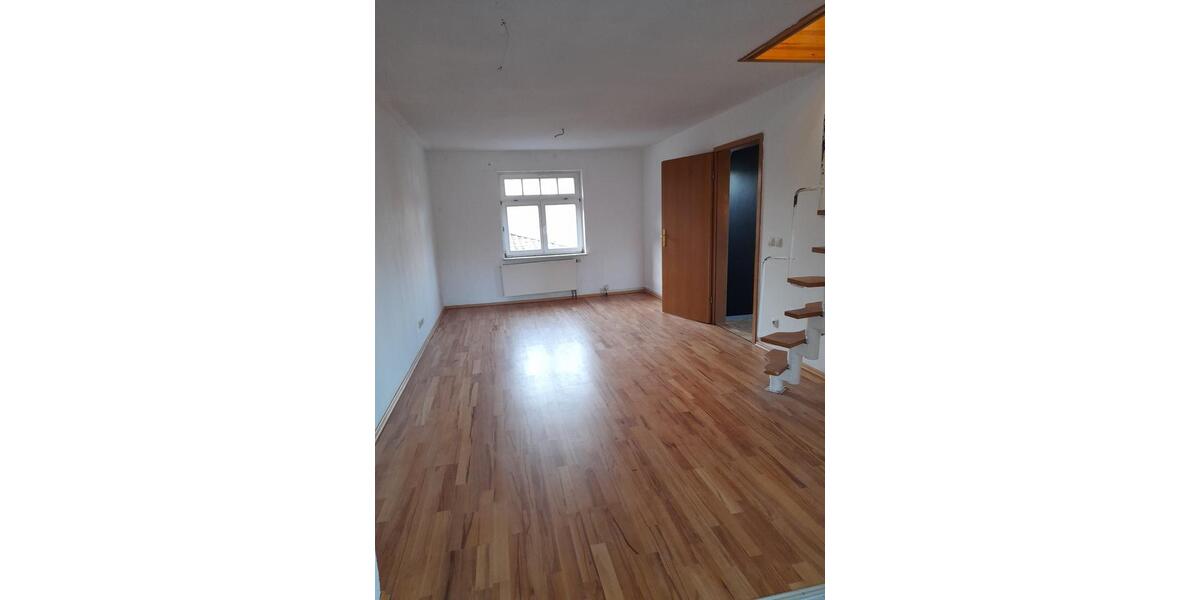 Einfamilienhaus Leuna - 6 Zimmer, 160 m&sup2;, 1.040&euro; | Angebot:24682530