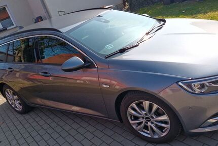 Opel Insignia 109.000 km 14.000 € Lützen 06686