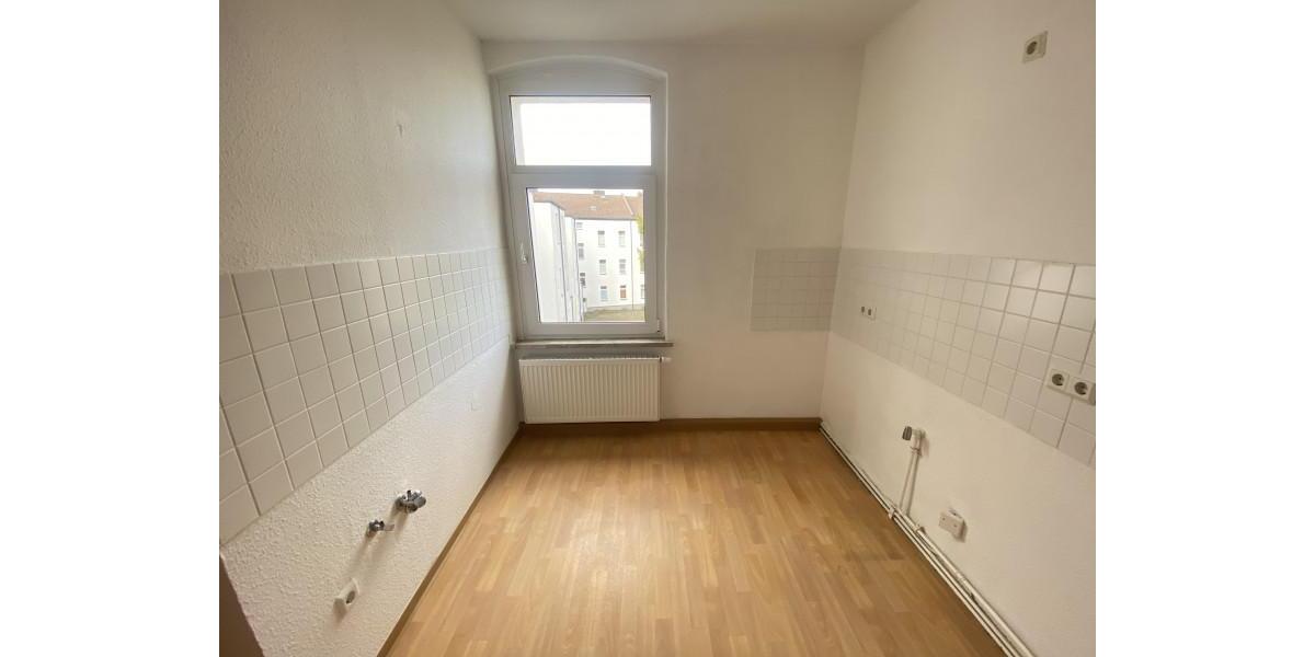 Gemütliche 3-Raumwohnung in zentraler Wohnlage ab sofort zu vermieten! 2 zimmer