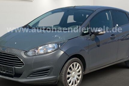 Ford Fiesta 143.703 km 2.399 &euro; Brehna 06796