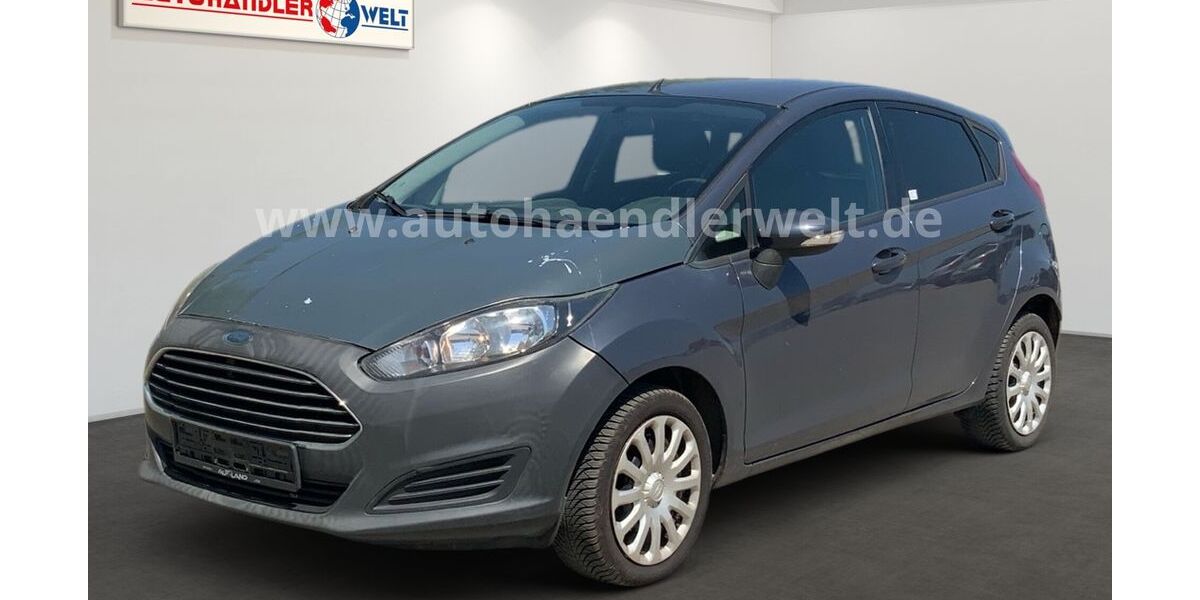 Ford Fiesta 143.703 km 2.399 &euro; Brehna 06796