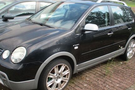 VW Polo 174.000 km 2.990 &euro; Köthen 06366