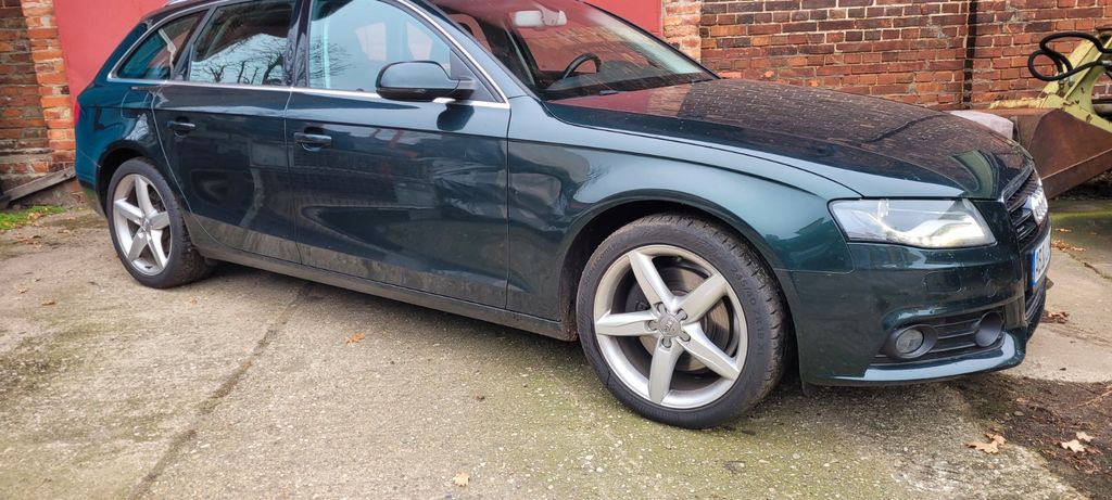 Audi A4 226.000 km 7.450 &euro; Köthen 06369