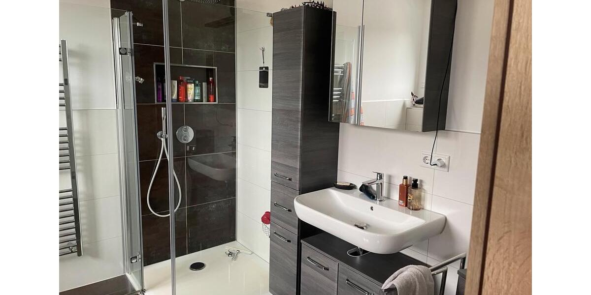 Doppelhaushälfte Merseburg - 5 Zimmer, 140 m&sup2;, 1.400&euro; | Angebot:27623883