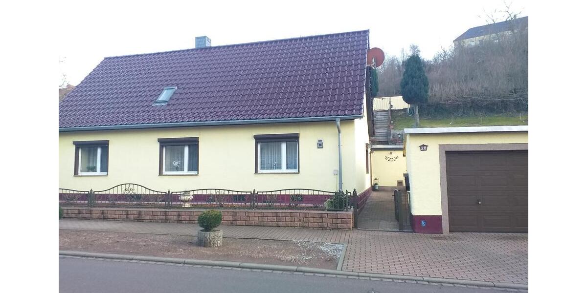 Einfamilienhaus Wettin-Löbejün Löbejün - 4 Zimmer, 98 m&sup2;, 127.000&euro; | Angebot:25221113