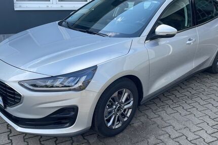 Ford Focus 5.998 km 19.399 &euro; Leuna 06237