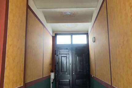 Solides 1 - Zimmer Appartement als Kapitalanlage im Denkmal - MFH