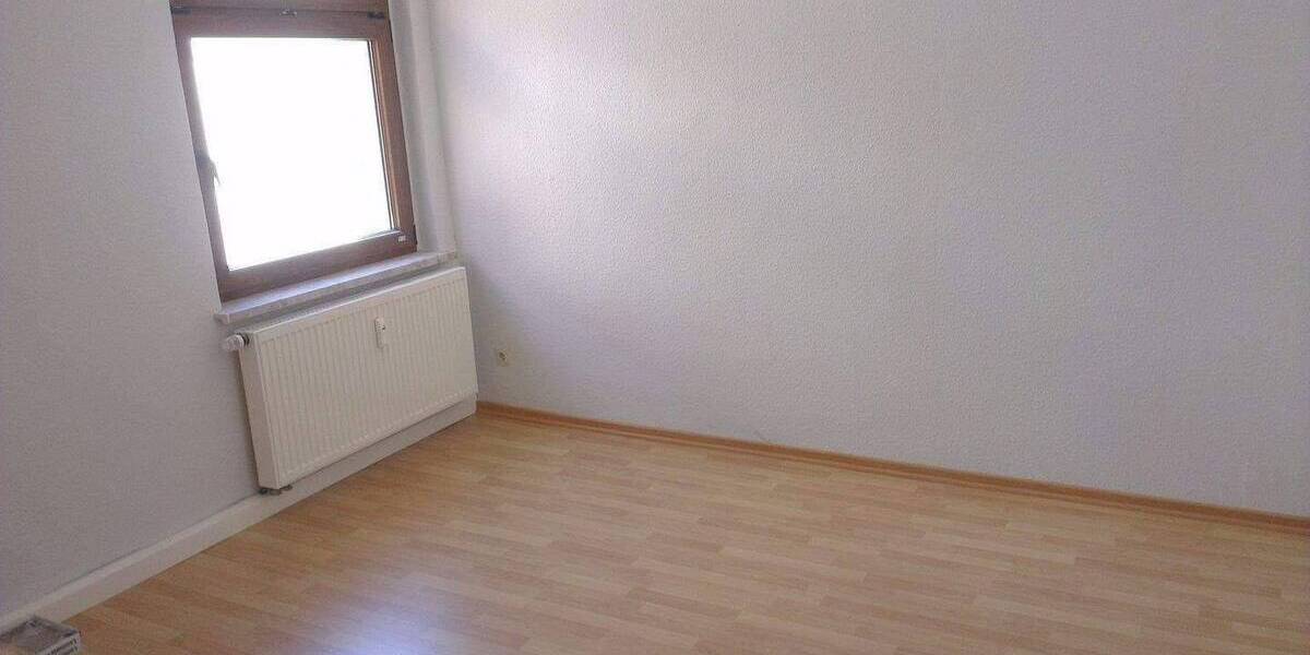 Etagenwohnung Halle (Saale) Innenstadt - 2 Zimmer, 39 m&sup2;, 357&euro; | Angebot:26867555