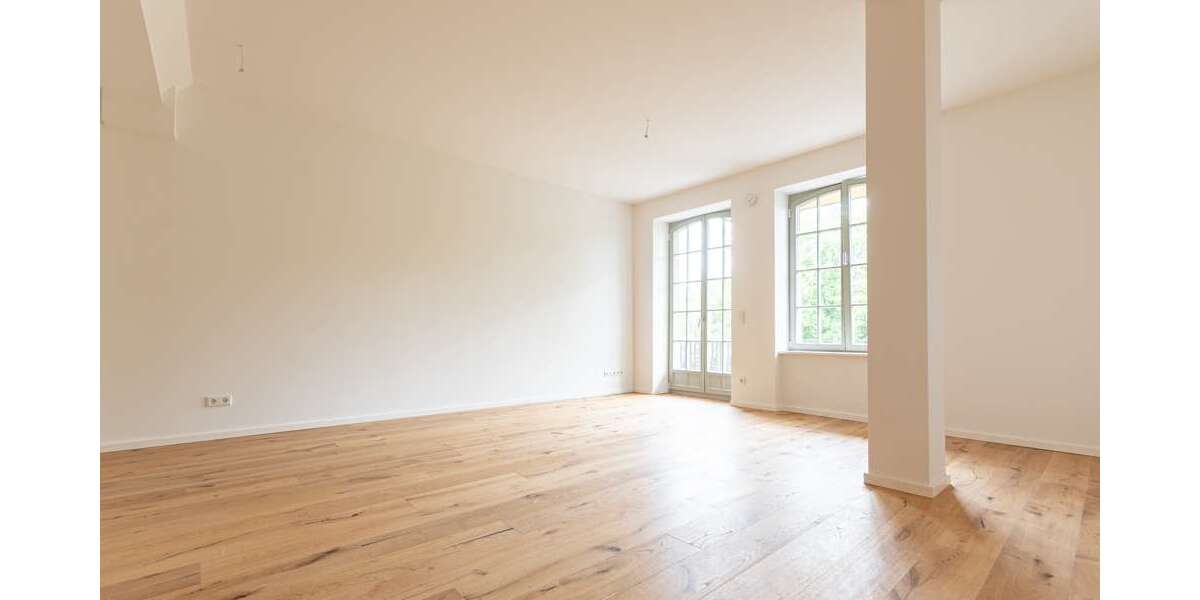 Wohnung zum Mieten in Schkeuditz 1.350 € 111.59 m² 4 zimmer