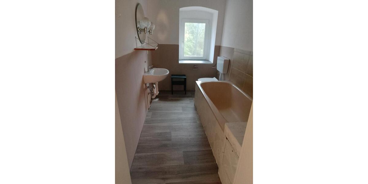 Einfamilienhaus Seegebiet Mansfelder Land - 7 Zimmer, 200 m&sup2;, 83.000&euro; | Angebot:26657379