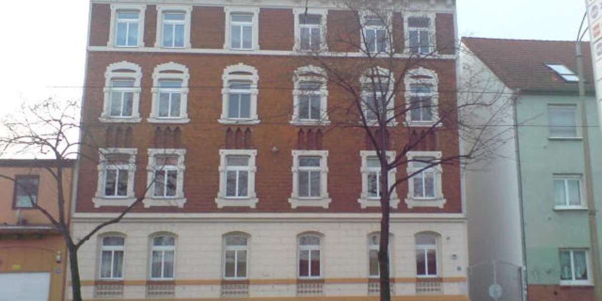 Etagenwohnung Halle Ammendorf/Beesen - 4 Zimmer, 75 m&sup2;, 490&euro; | Angebot:25591333