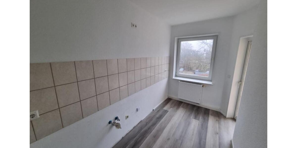 Etagenwohnung Köthen (Anhalt) - 4 Zimmer, 84 m&sup2;, 505&euro; | Angebot:26455890