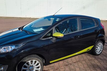 Ford Fiesta 69.000 km 6.999 &euro; Halle/S. 06132