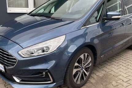 Ford Galaxy 93.887 km 27.599 € Leuna 06237