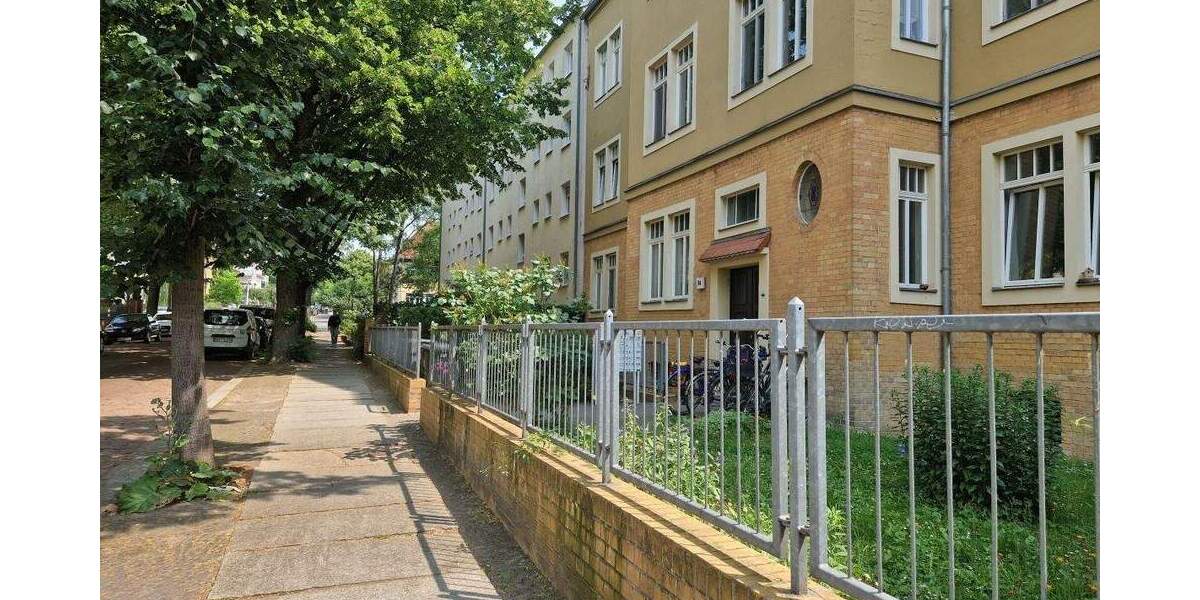 Etagenwohnung Halle (Saale) Paulusviertel - 3 Zimmer, 94 m&sup2;, 225.000&euro; | Angebot:25815991