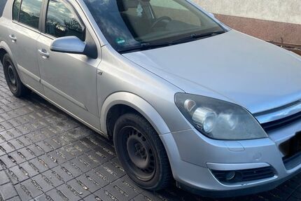 Opel Astra 198.000 km 800 &euro; Zörbig 06780