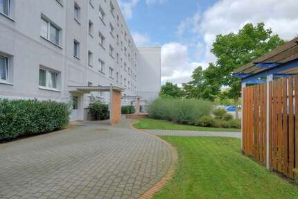 Wohnung Halle Silberhöhe - 3 Zimmer, 57 m&sup2;, 342&euro; | Angebot:26803031