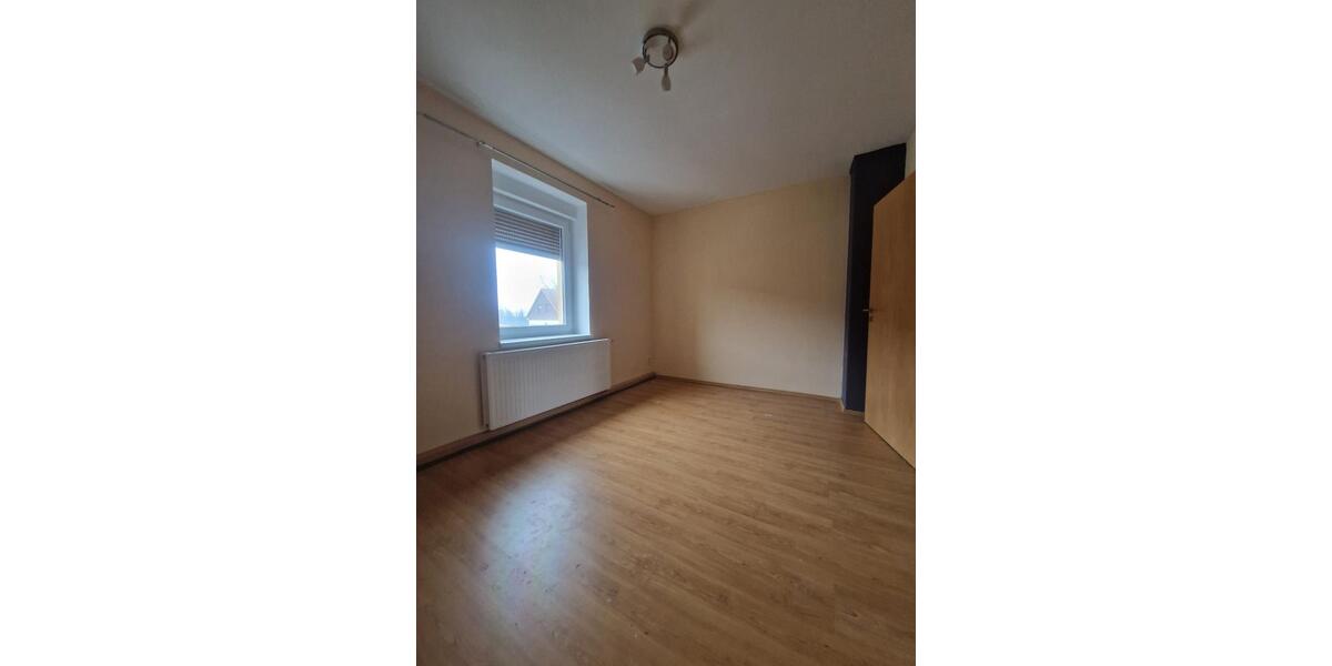 Etagenwohnung Sandersdorf-Brehna Torna - 2 Zimmer, 45 m&sup2;, 10&euro; | Angebot:26060171