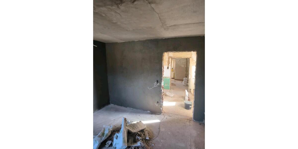 Dachgeschoßwohnung Südliches Anhalt - 4 Zimmer, 75 m&sup2;, 380&euro; | Angebot:26025268