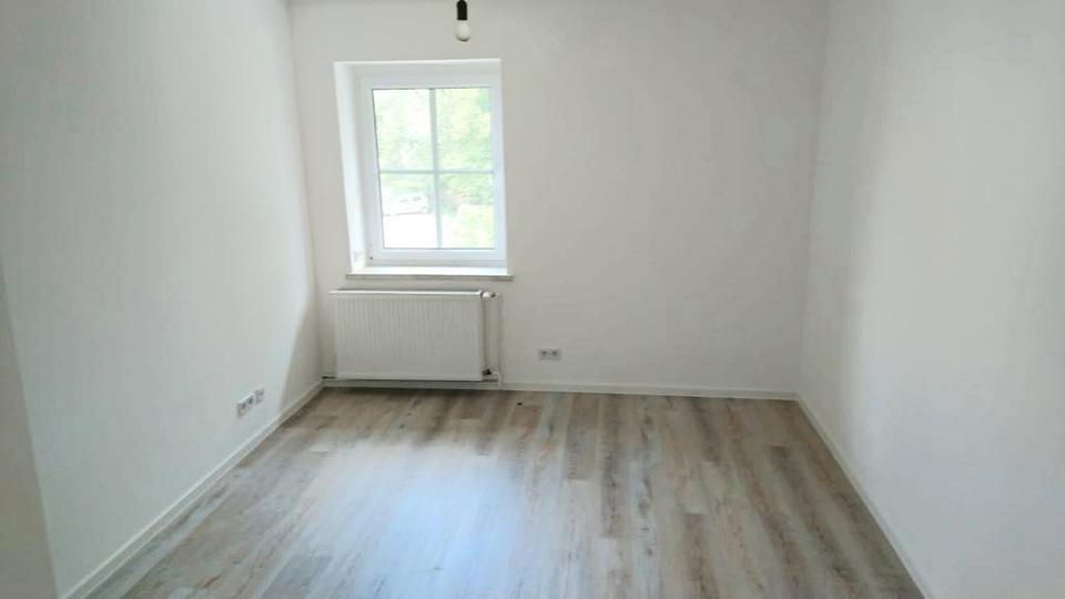 Etagenwohnung Bad Lauchstädt - 2 Zimmer, 46 m&sup2;, 391&euro; | Angebot:26625113