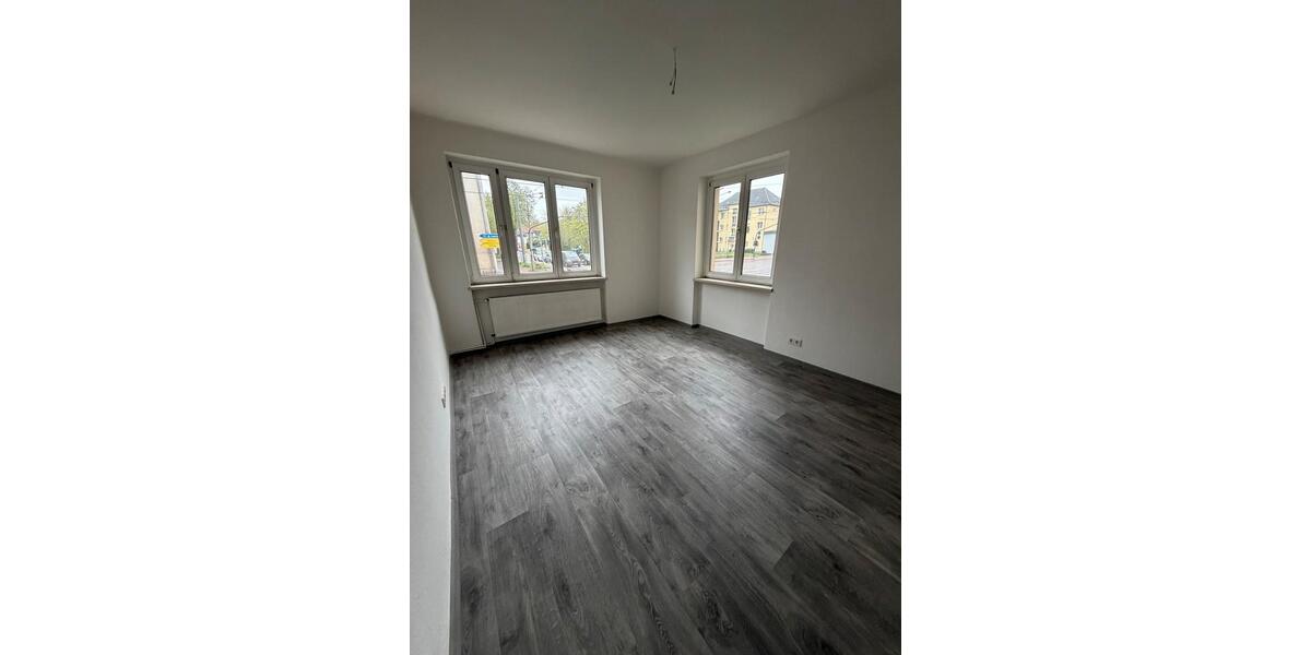 Hochparterre Halle (Saale) Frohe Zukunft - 2 Zimmer, 50 m&sup2;, 420&euro; | Angebot:26416344
