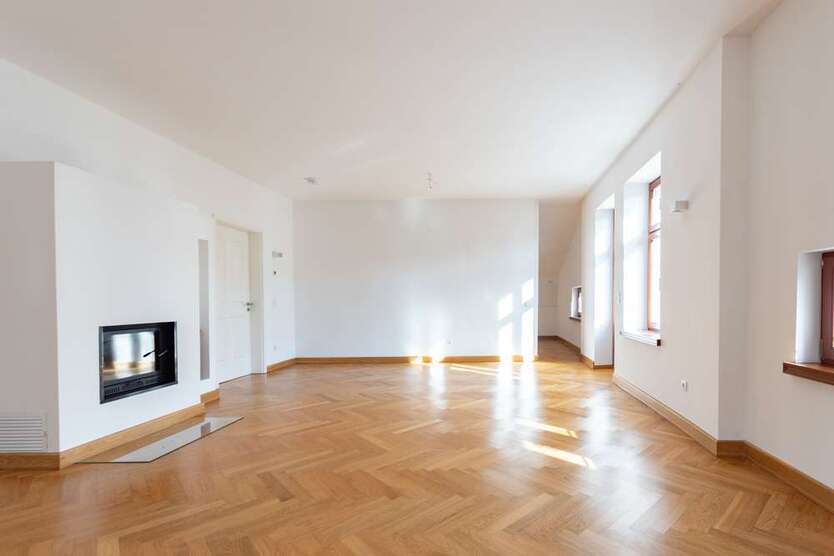 Wohnung zum Kaufen in Leipzig 339.000 € 86.07 m²