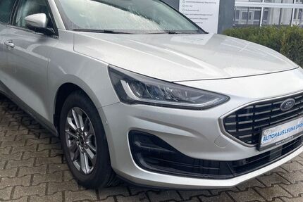 Ford Focus 44.998 km 17.499 &euro; Leuna 06237