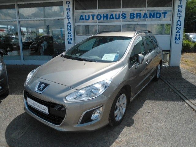 Peugeot 308 131.000 km 6.990 &euro; Lutherstadt Eisleben 06295