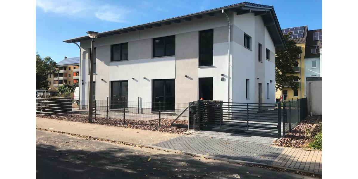 Doppelhaushälfte Merseburg - 5 Zimmer, 140 m&sup2;, 1.400&euro; | Angebot:27623883