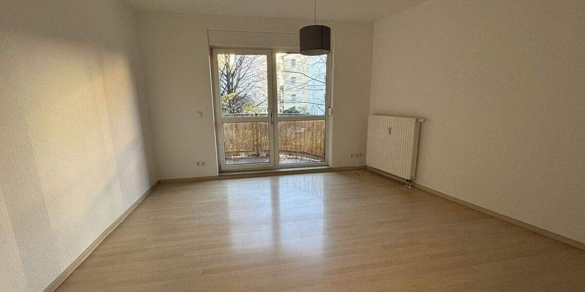 Etagenwohnung Halle/Saale Innenstadt - 2 Zimmer, 44 m&sup2;, 95.000&euro; | Angebot:24724996