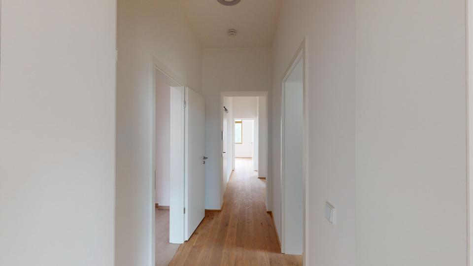 Etagenwohnung Halle (Saale) Damaschkestraße - 4 Zimmer, 150 m&sup2;, 1.735&euro; | Angebot:26564402