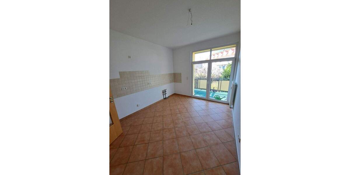 Etagenwohnung Leuna - 3 Zimmer, 95 m&sup2;, 180.000&euro; | Angebot:25740298