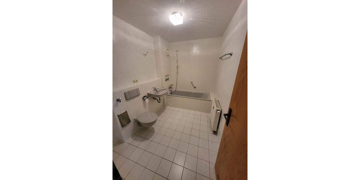 Etagenwohnung Landsberg Gütz - 2 Zimmer, 47 m&sup2;, 84.000&euro; | Angebot:24916816