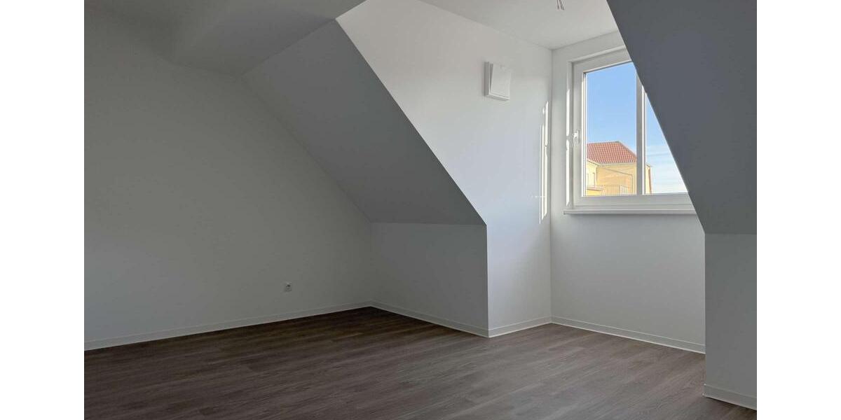 Dachgeschoßwohnung Delitzsch - 3 Zimmer, 107 m&sup2;, 1.287&euro; | Angebot:24571762