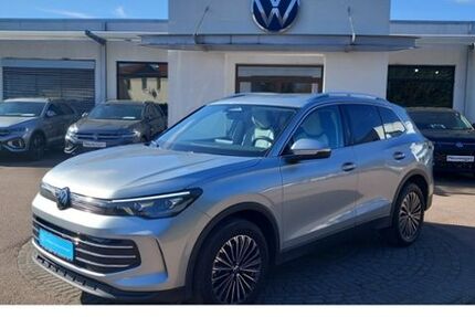 VW Tiguan 25.641 km 42.444 &euro; Südliches Anhalt OT Görzig 06369