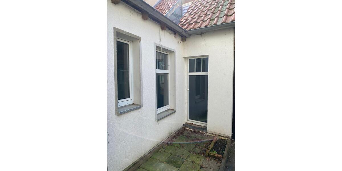 Erdgeschoßwohnung Köthen (Anhalt) - 2 Zimmer, 35 m&sup2;, 270&euro; | Angebot:25568509