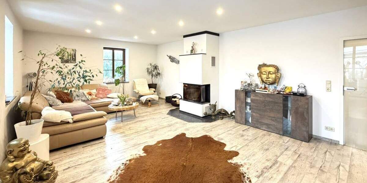 Einfamilienhaus Köthen - 6 Zimmer, 191 m&sup2;, 398.000&euro; | Angebot:25154040