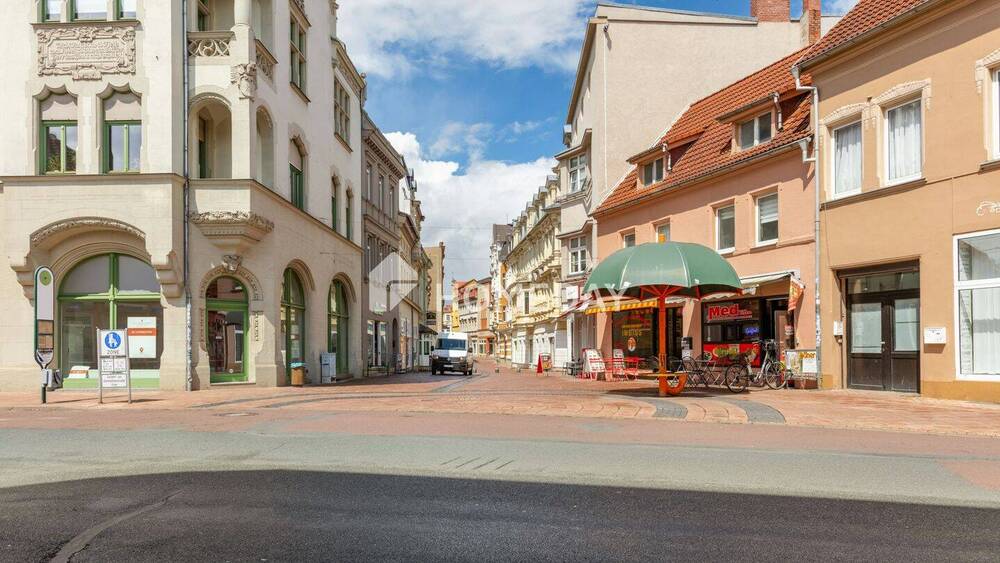 Mehrfamilienhaus, Wohnhaus Köthen - 1 Zimmer, 300 m&sup2;, 60.000&euro; | Angebot:25699205