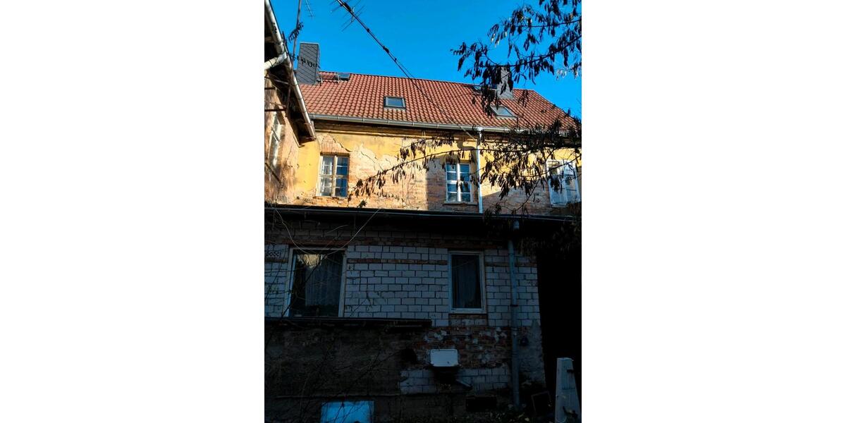 Einfamilienhaus Südliches Anhalt - 8 Zimmer, 340 m&sup2;, 53.000&euro; | Angebot:25342553