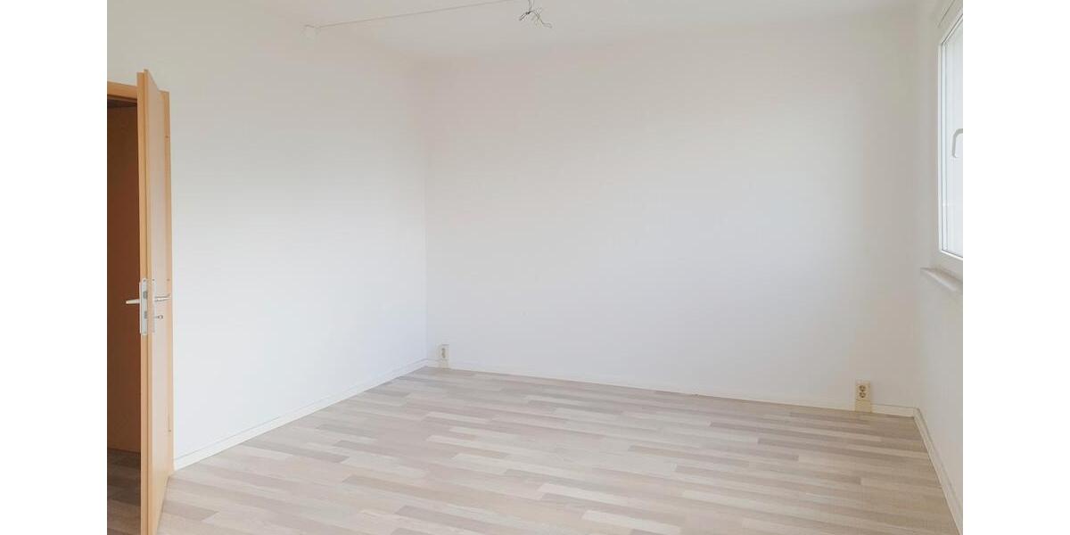 Etagenwohnung Halle (Saale) Halle-Neustadt - 1 Zimmer, 35 m&sup2;, 300&euro; | Angebot:26368418