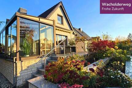 Haus zum Kaufen in Halle 385.000 € 120.92 m² 5 zimmer