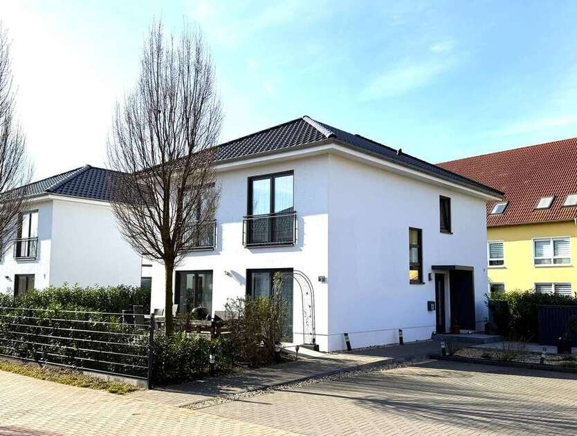 Haus zum Kaufen in Sandersdorf-Brehna Brehna 499.000 € 143.4 m²